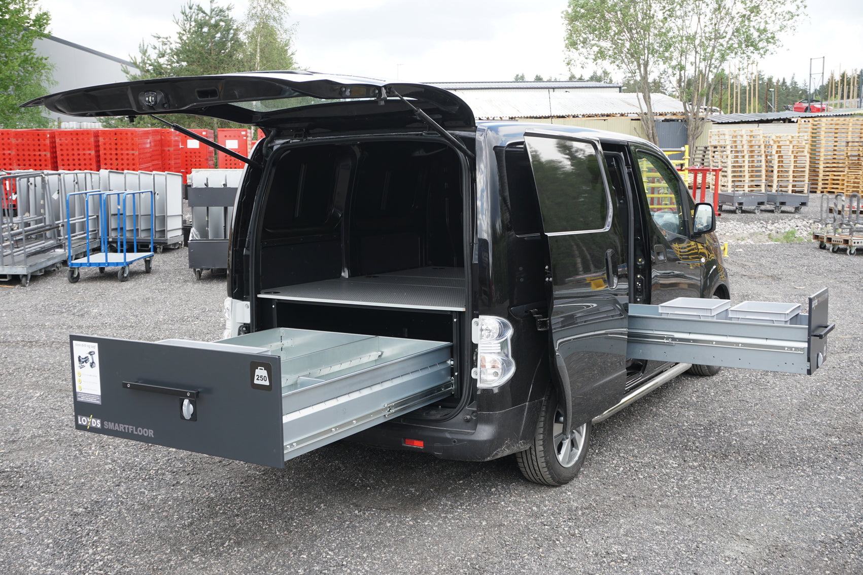 Smartfloor Bilinnredning til NV200 og e-NV200 - Bilde 3