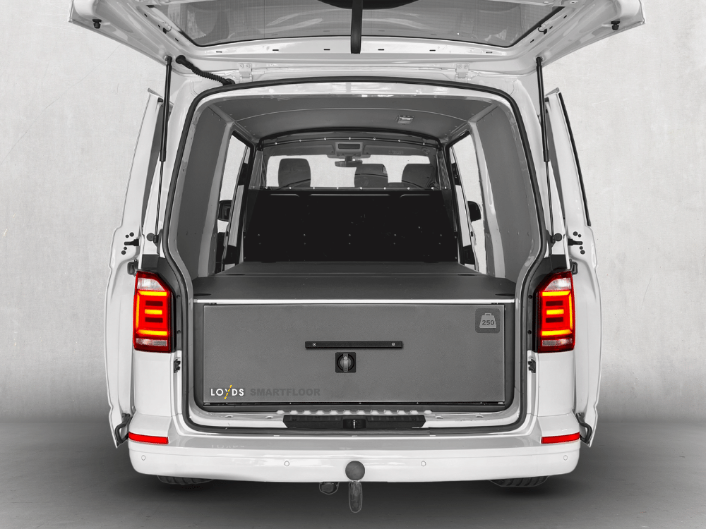 Smartfloor Bilinnredning til Transporter (lang) - tilpasset bil med varmeveksler i varerom